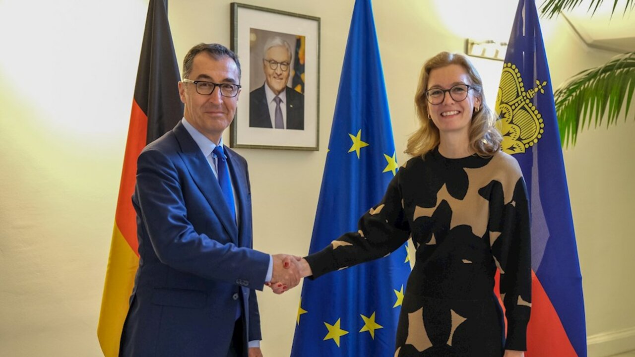 Bundeslandwirtschaftsminister Cem Özdemir, Regierungschef-Stellvertreterin Sabine Monauni